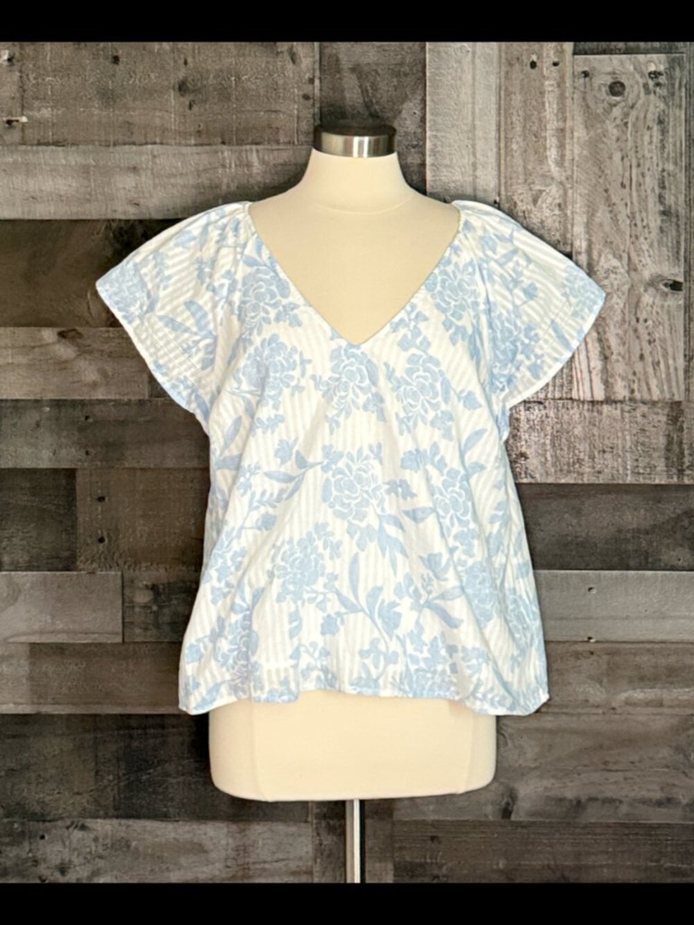 White stripes blue floral peasant top medium fiesta cottagecore garden party